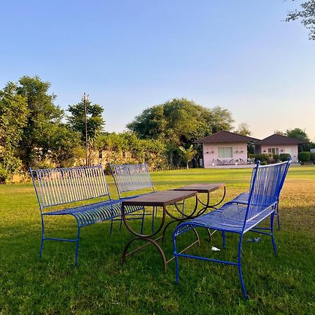 Gazibo Elegant Farm Stay With Swimming Pool Jaipur Exterior photo
