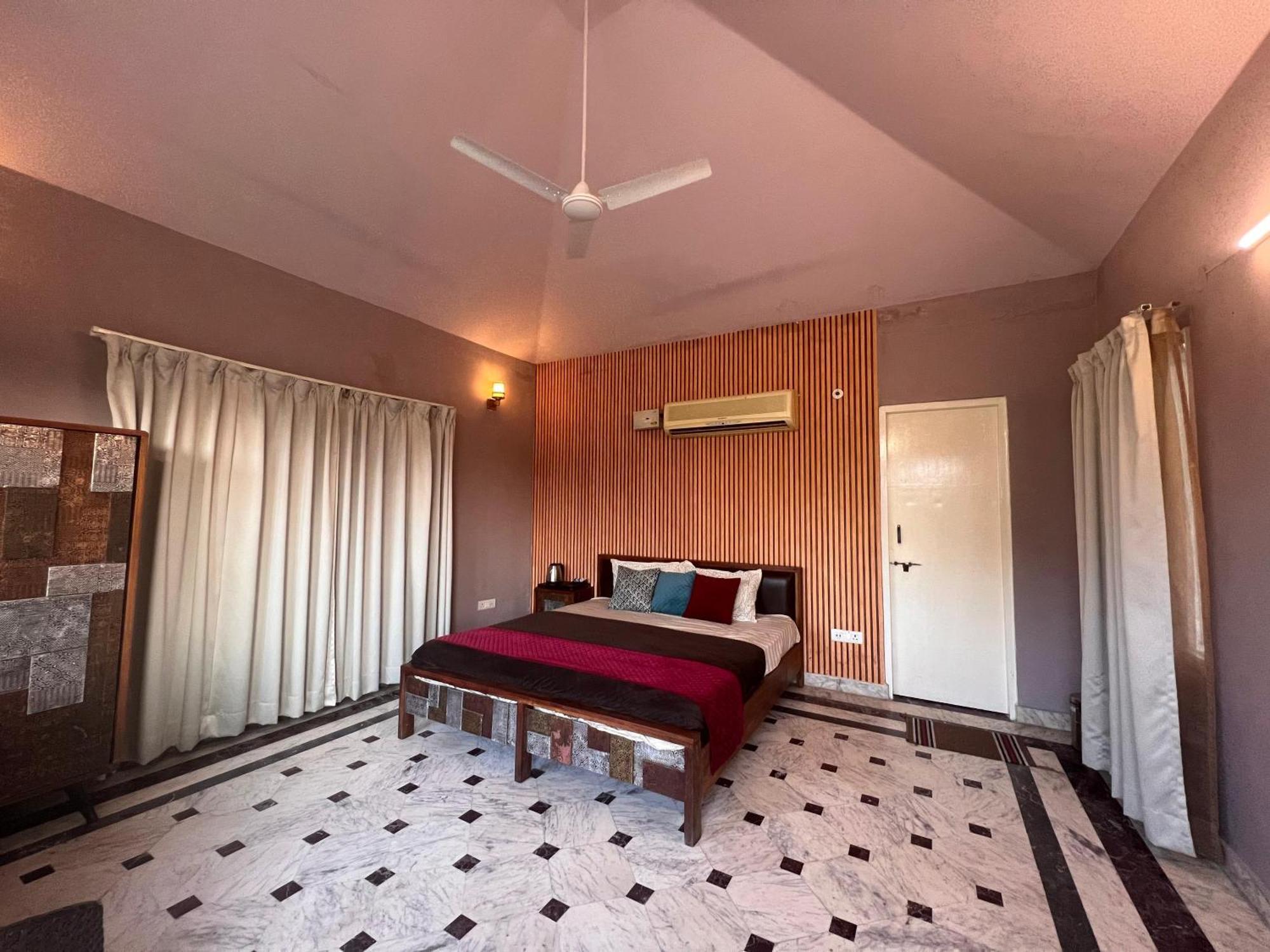 Gazibo Elegant Farm Stay With Swimming Pool Jaipur Exterior photo