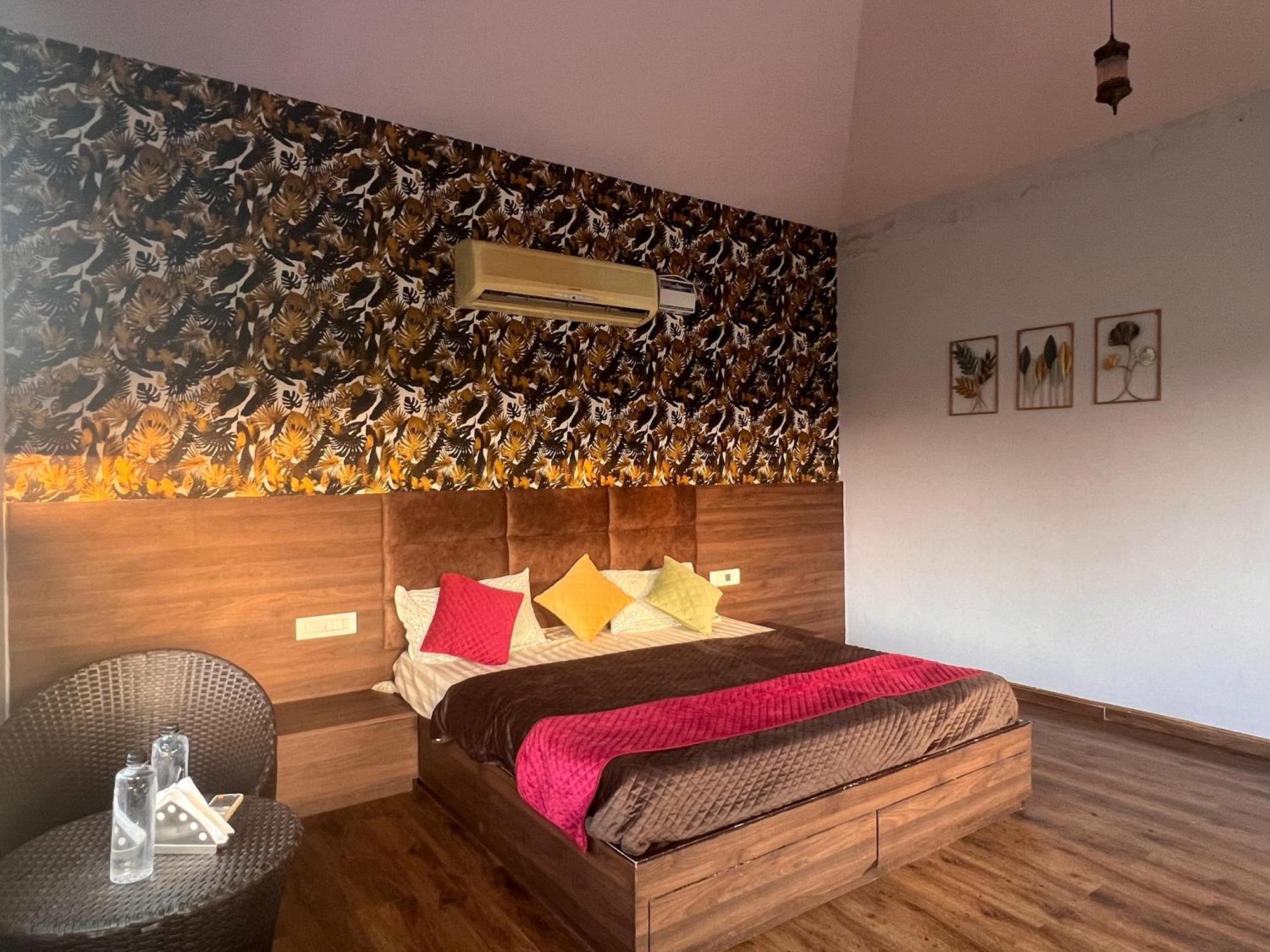 Gazibo Elegant Farm Stay With Swimming Pool Jaipur Exterior photo